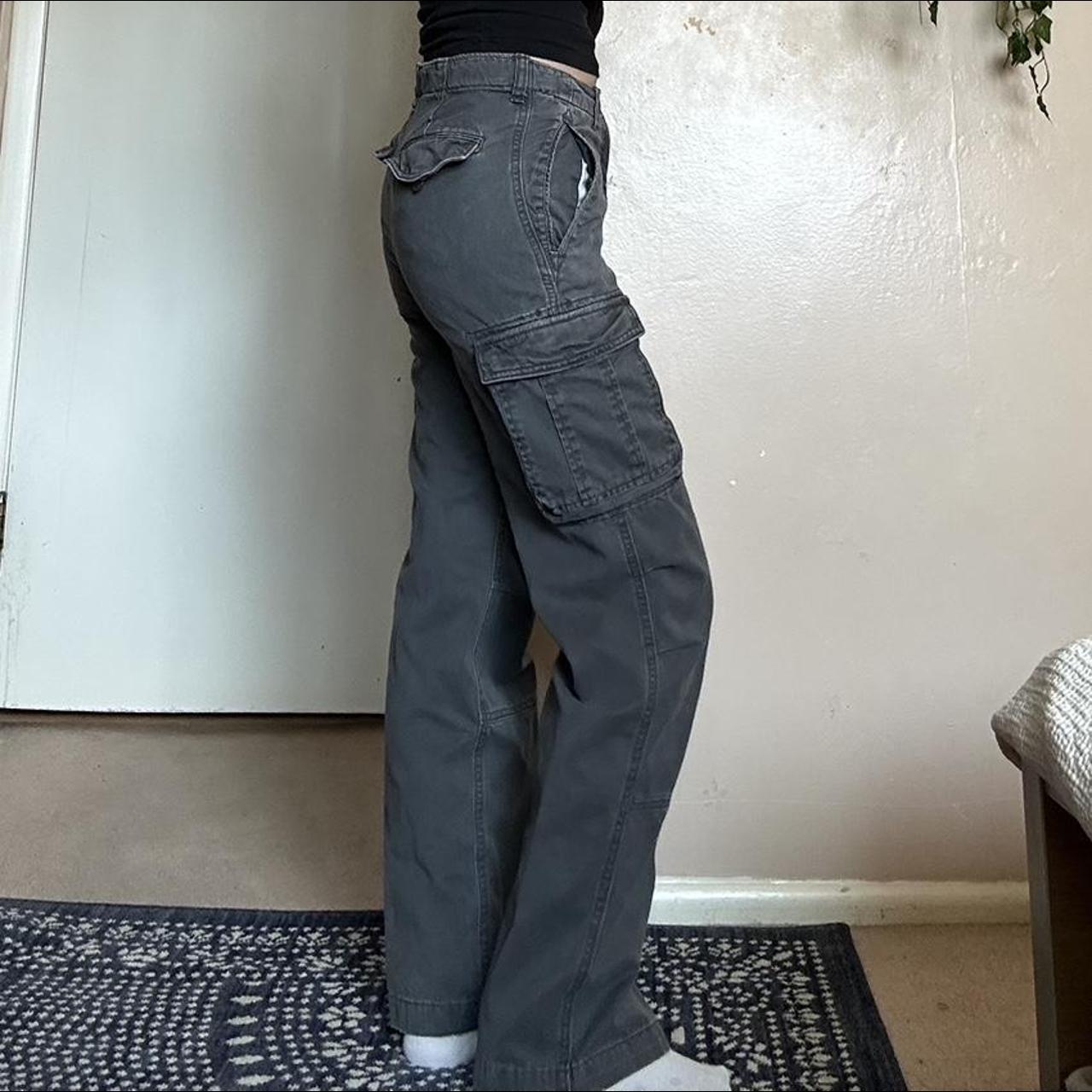 Gap Women's Grey Trousers Depop