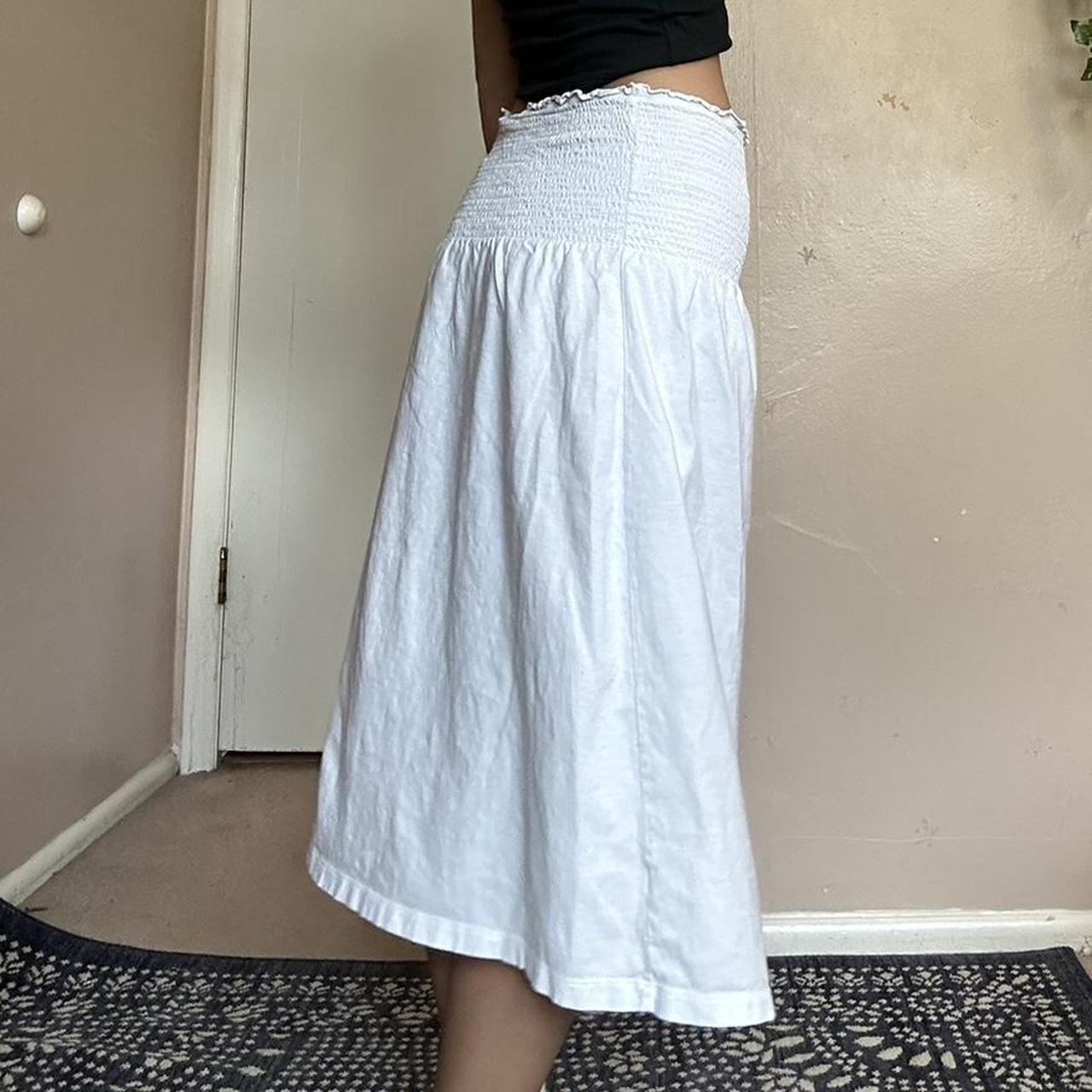 Old navy Skirt White skirt Size S - Depop