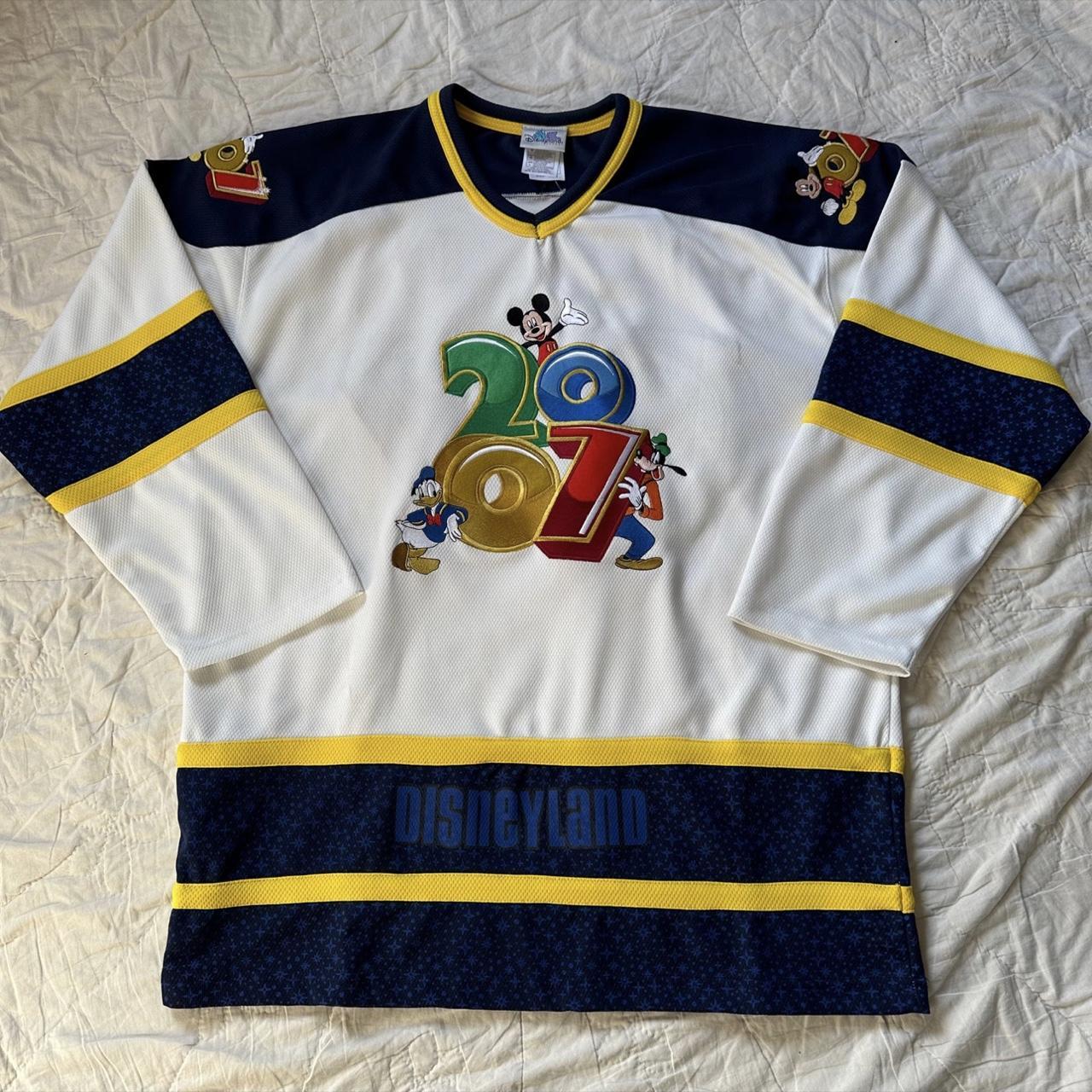 Anaheim Ducks NHL jersey Sized like a large - Depop