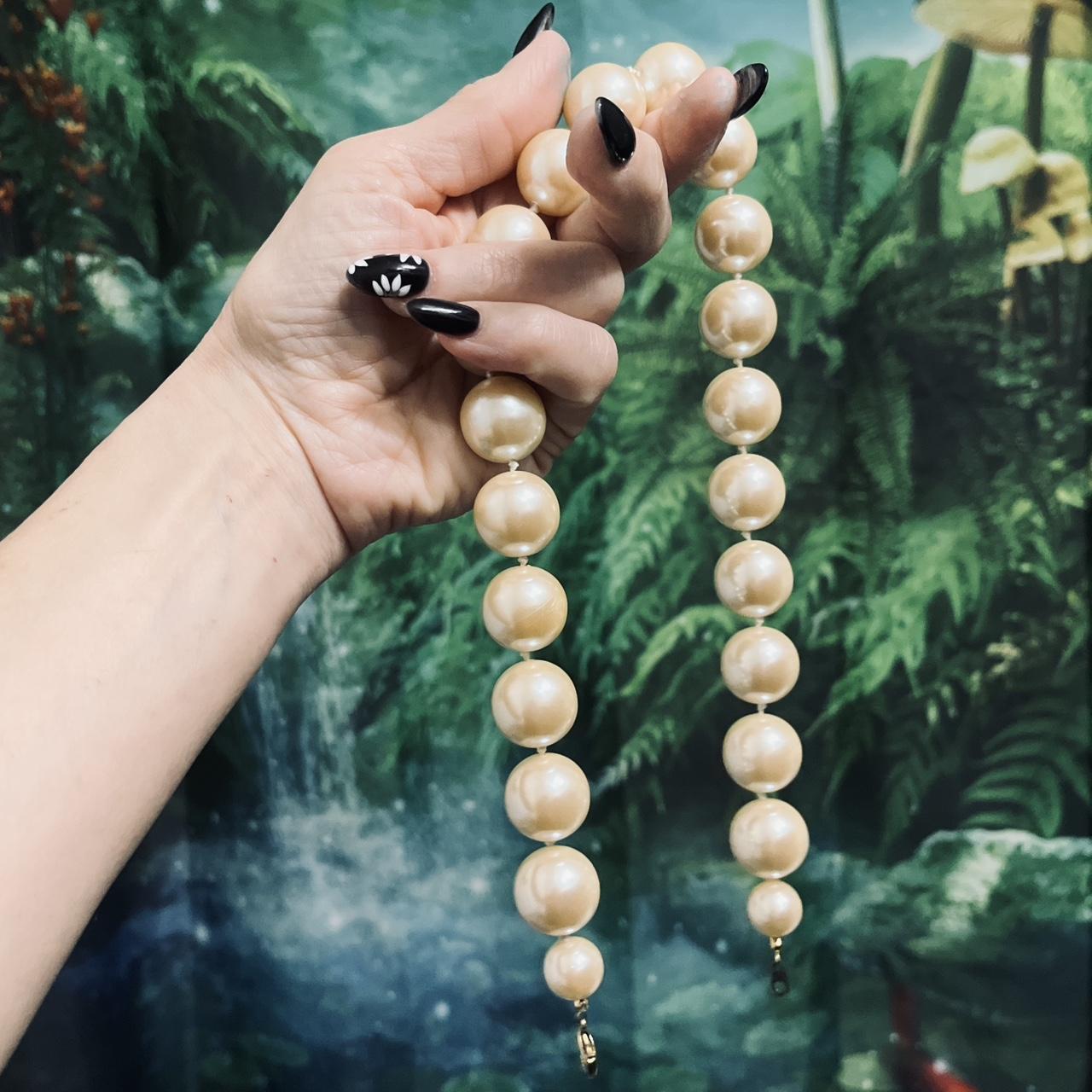 Depop pearl online necklace