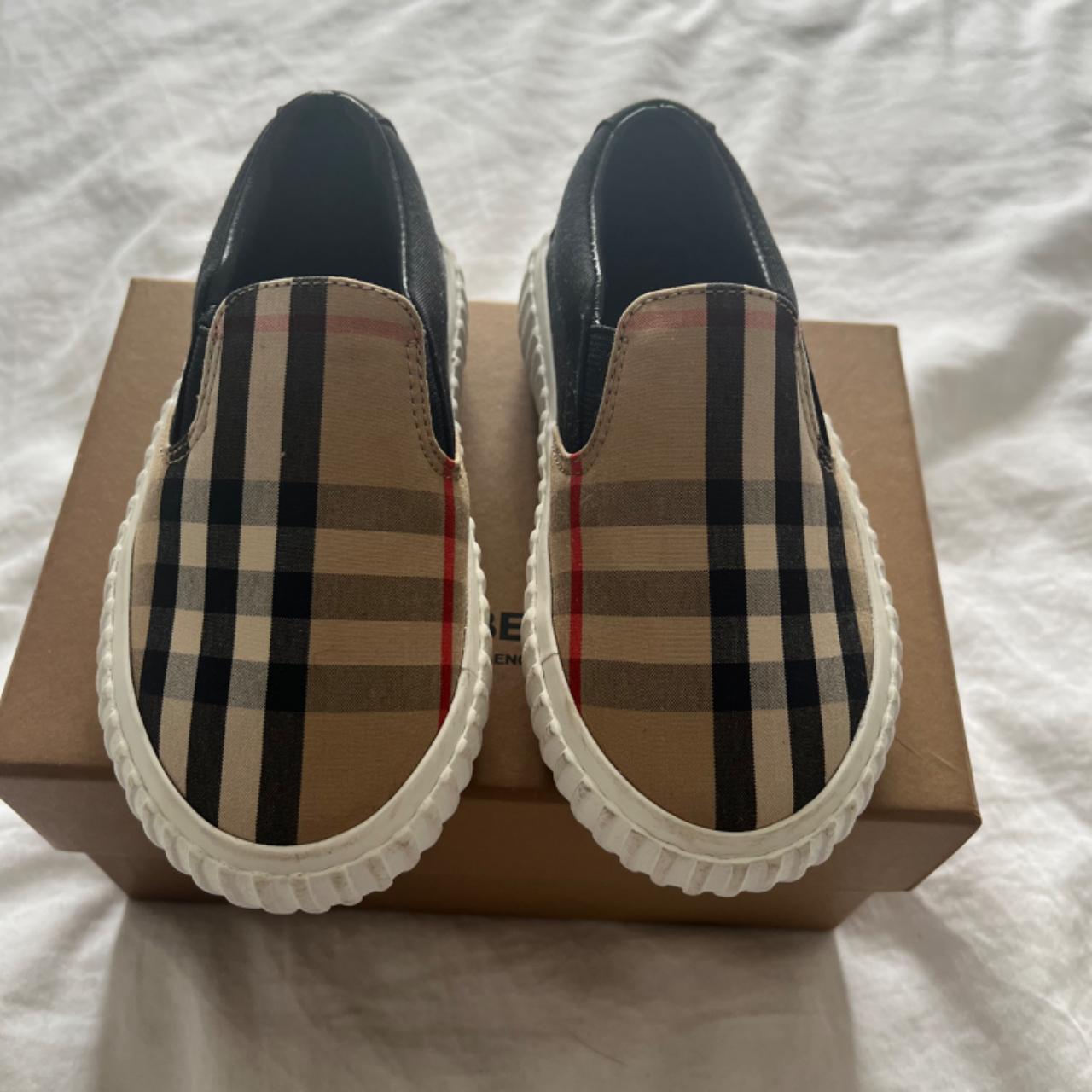 Slip on sale on burberry