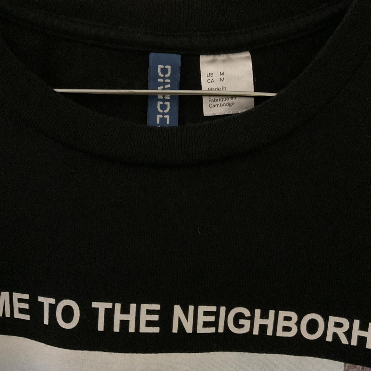 Neighborhood Men's Black and Blue T-shirt (2)