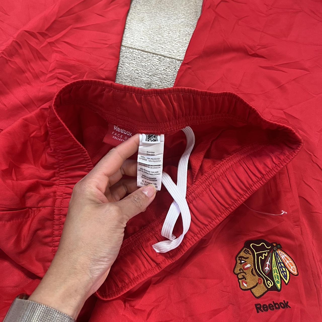 Reebok joggers deals red