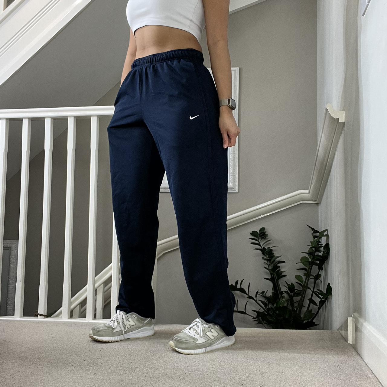 Nike women's best sale straight leg sweatpants