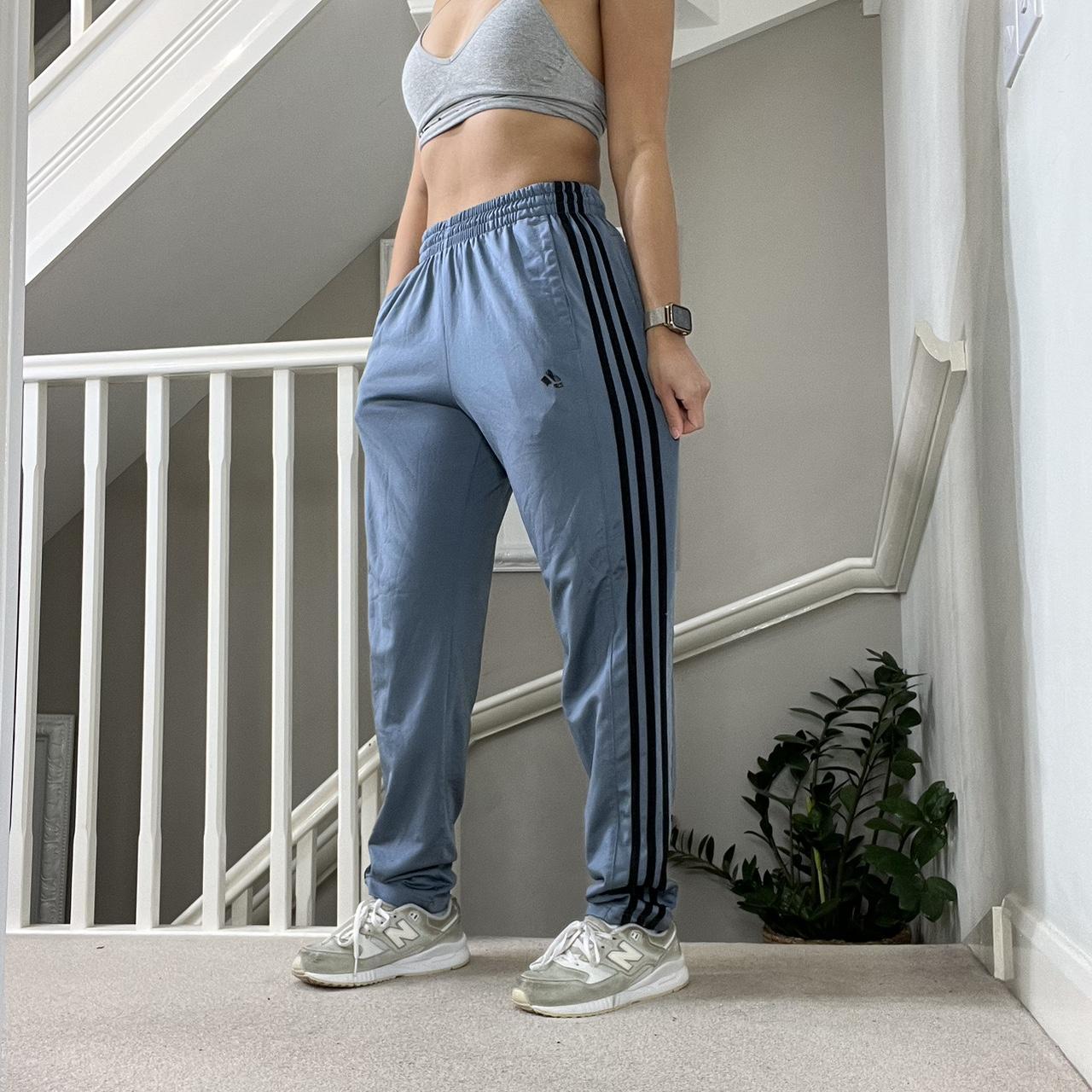 Adidas Baggy Fit Sweatpants Track Pants Size XL Unisex in Blue Colourway 