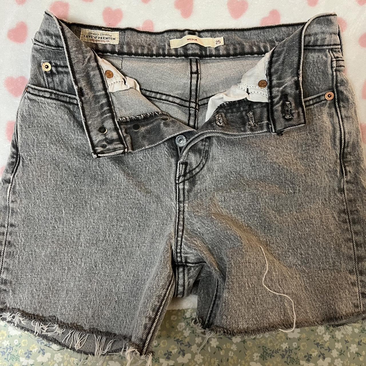 Levi's premium outlet wedgie shorts