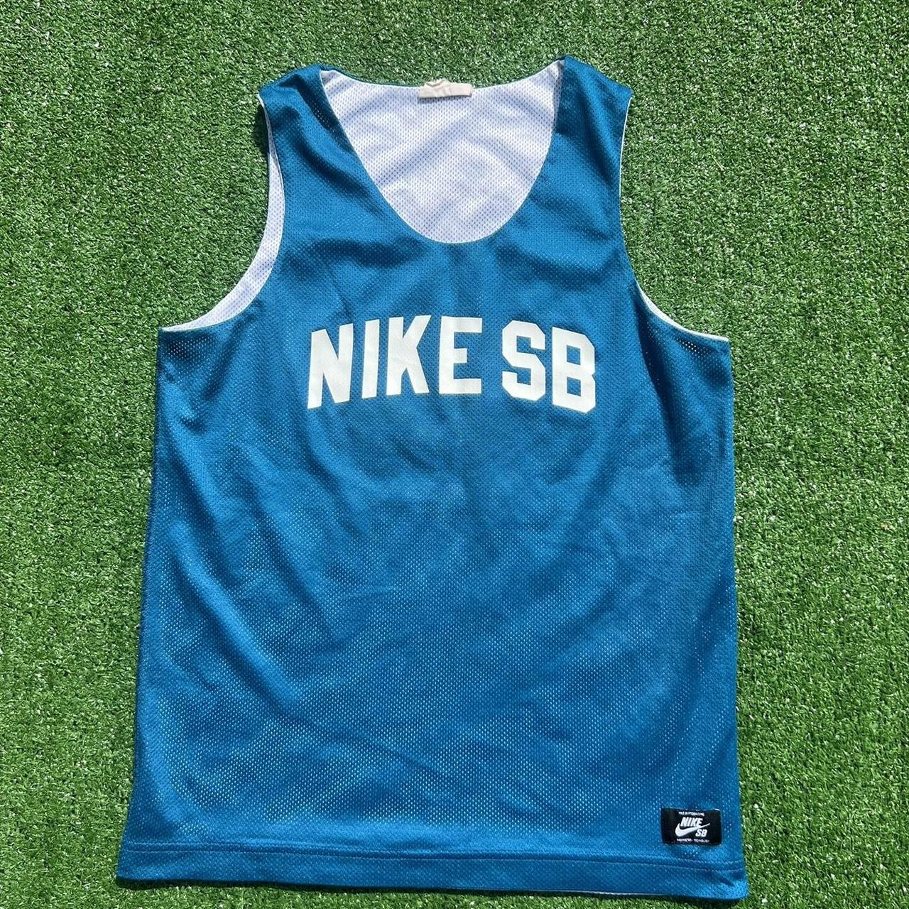 Nike sb tank best sale