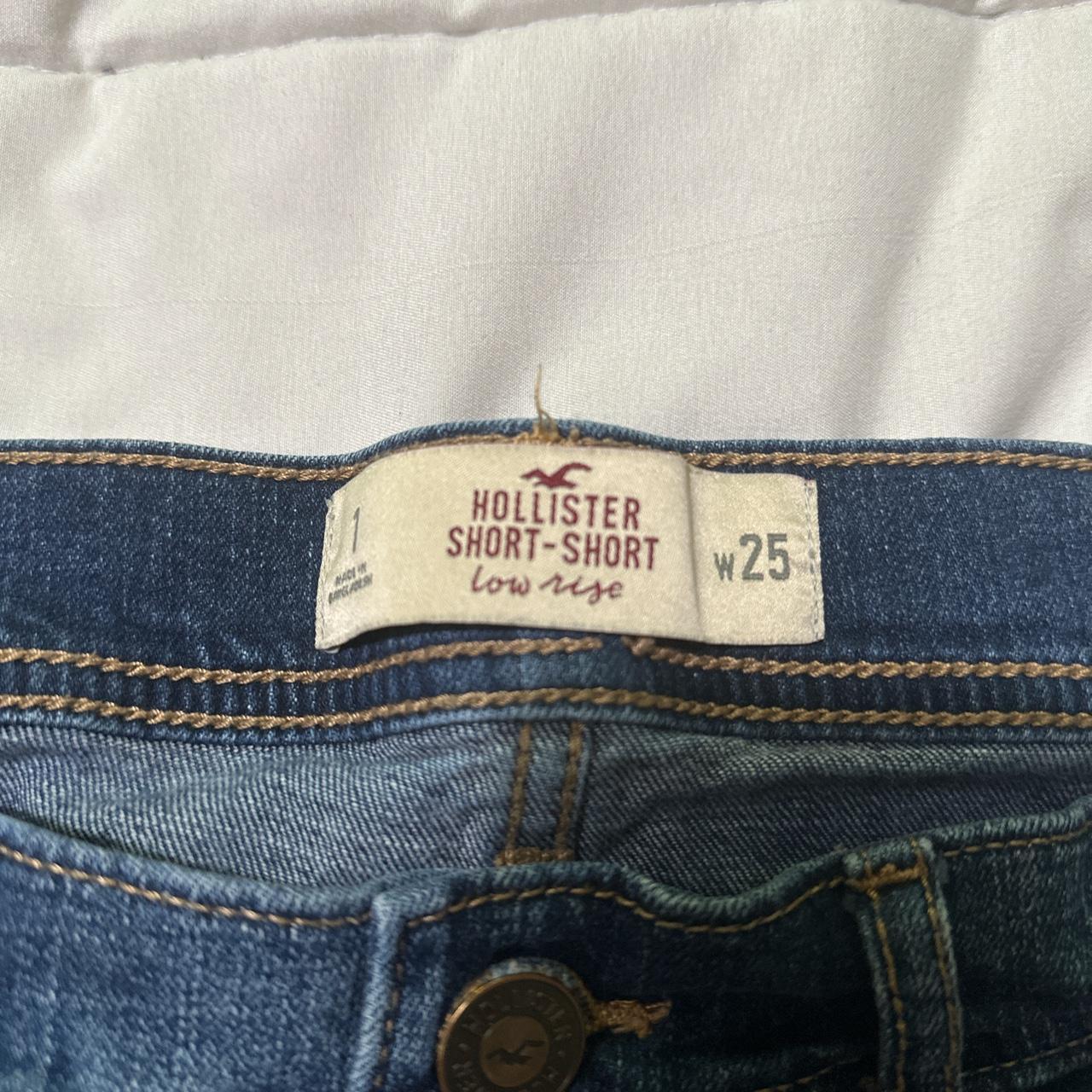 hollister early 2000s low rise jean shorts - Depop