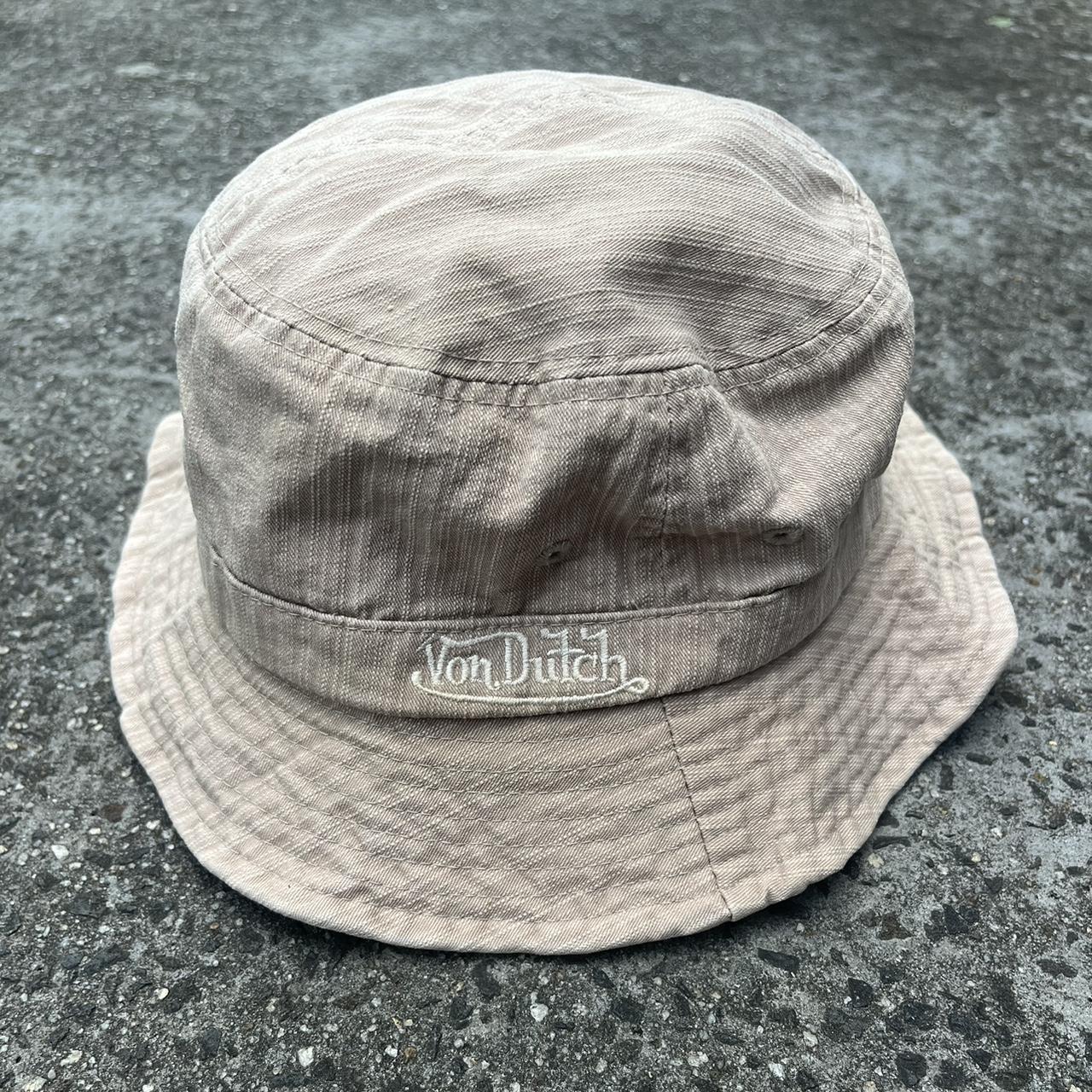 UNIQUE VON DUTCH BUCKET HAT Cream... - Depop