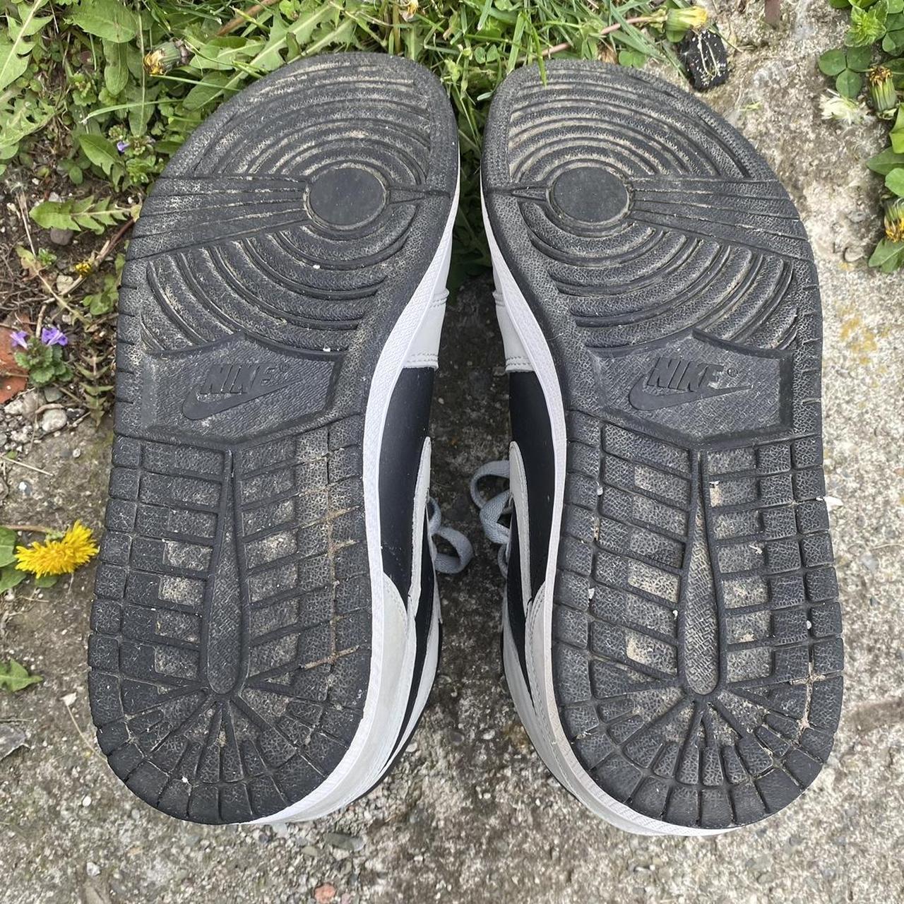 mens black and grey jordans