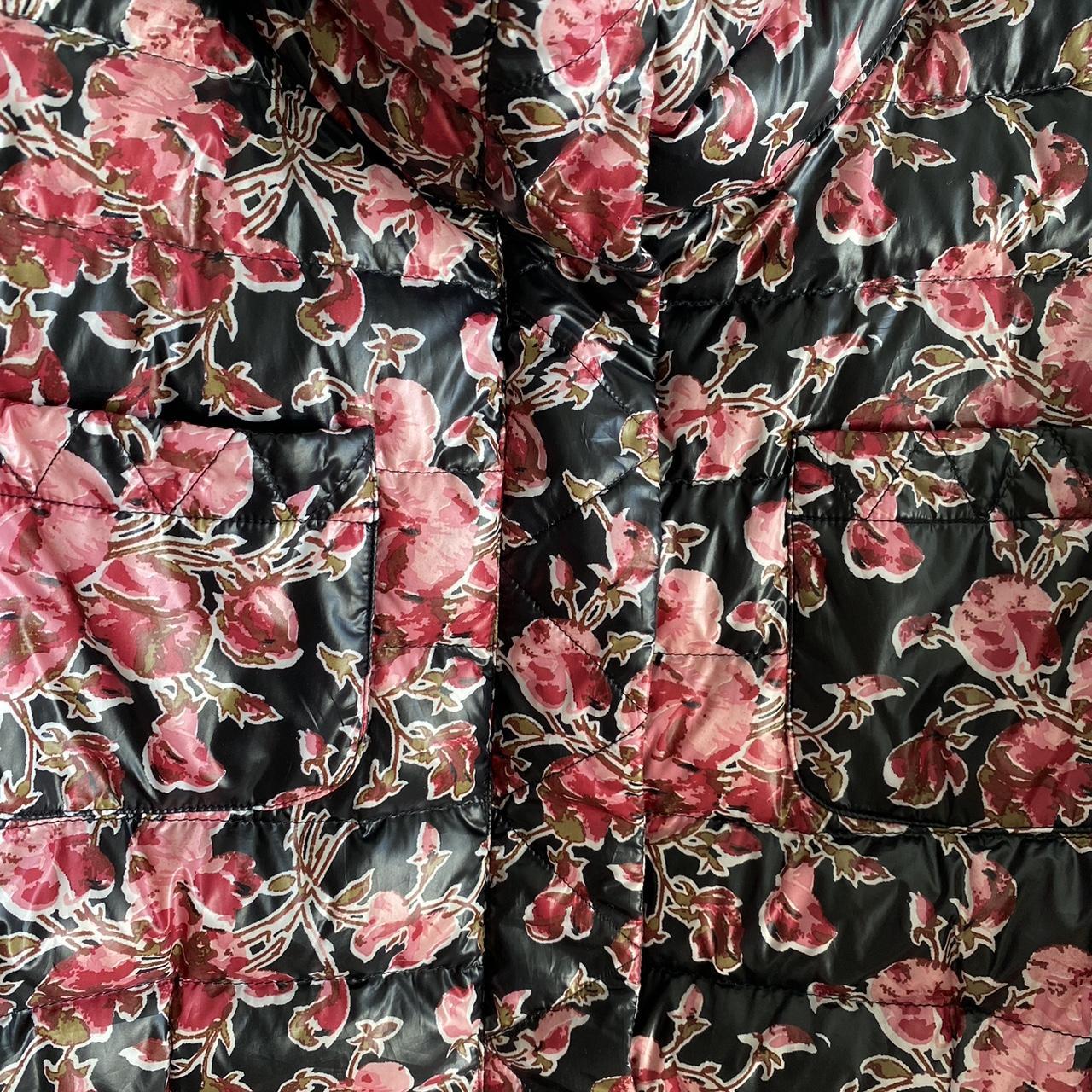 Lands End Floral Puffer Jacket Size on tag L... Depop