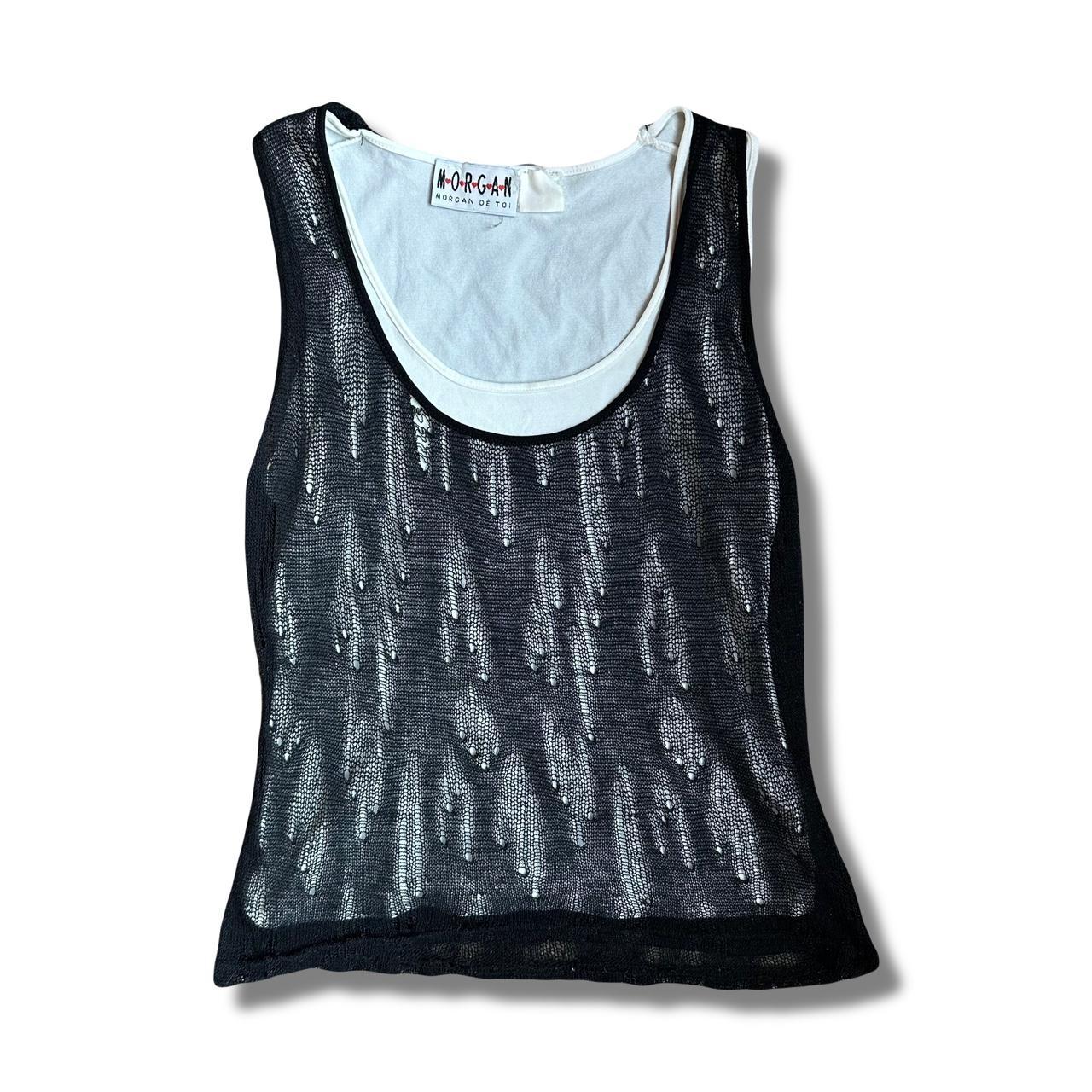 De Toi Women's Black and White Vest Depop