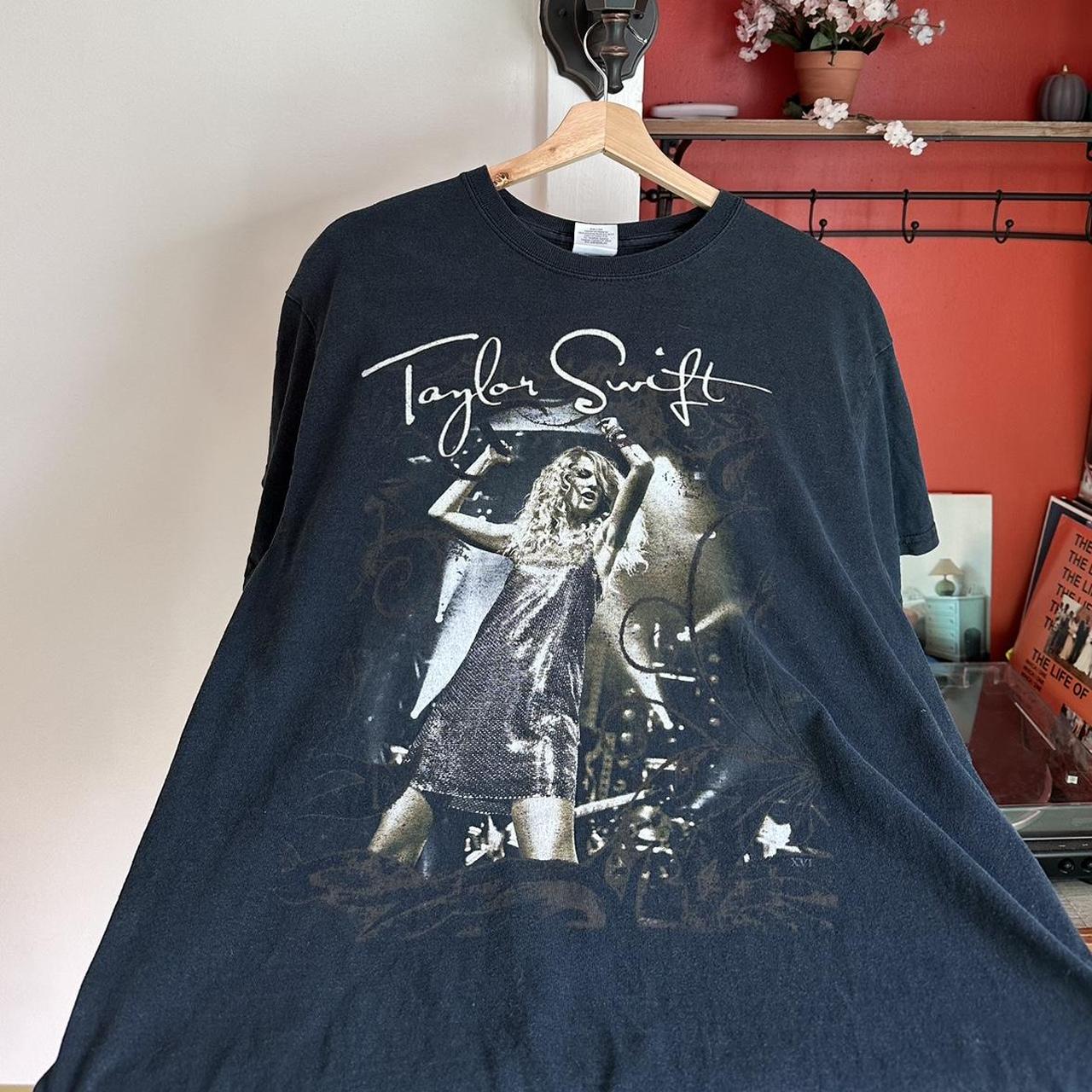 Tops, Taylor Swift Vintage 9s Shirt Taylor Swift Tshirt