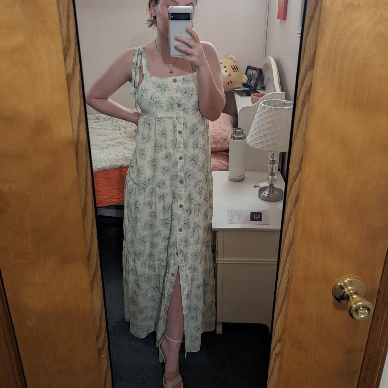 Lauren conrad floral sale maxi dress