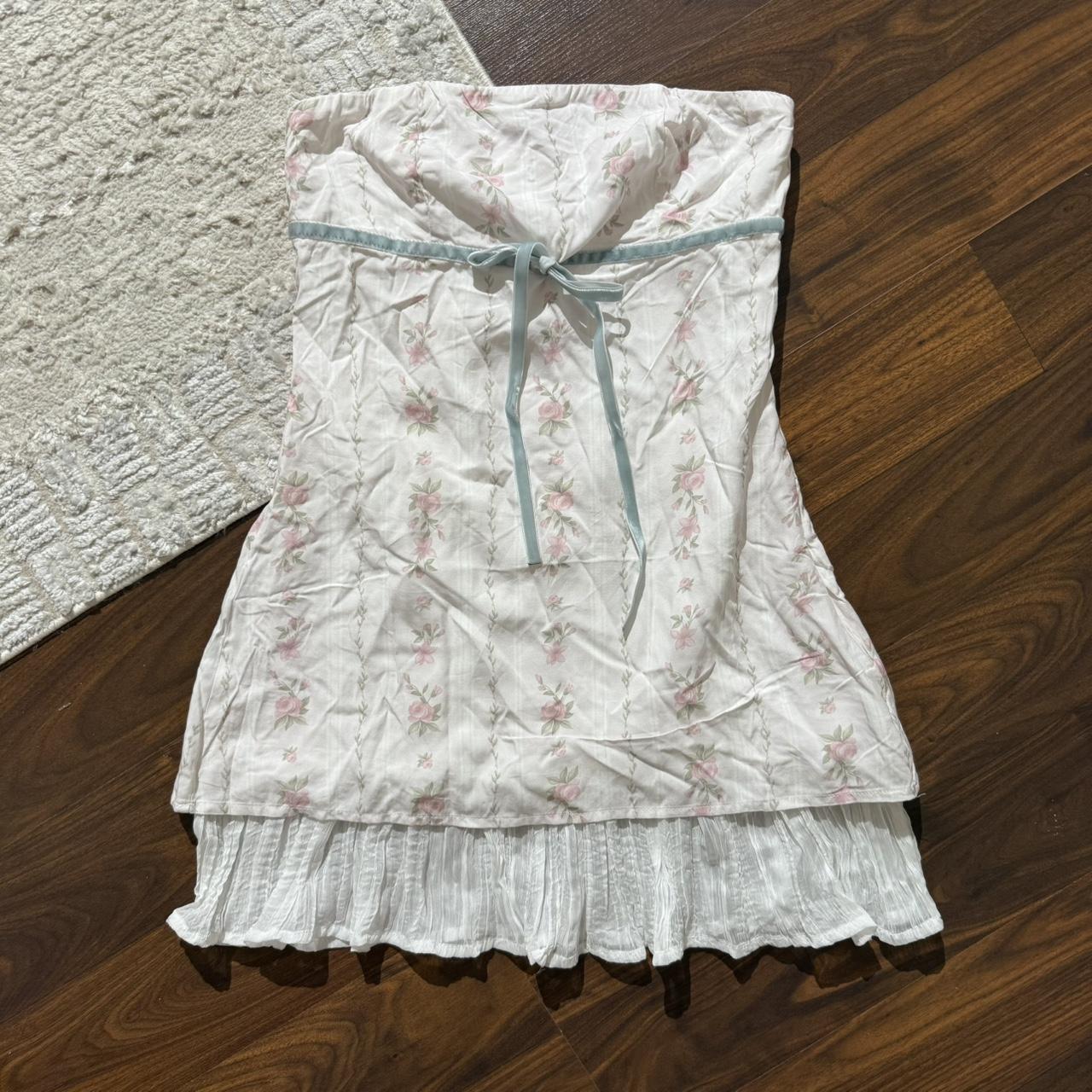 item listed by looksbylexi