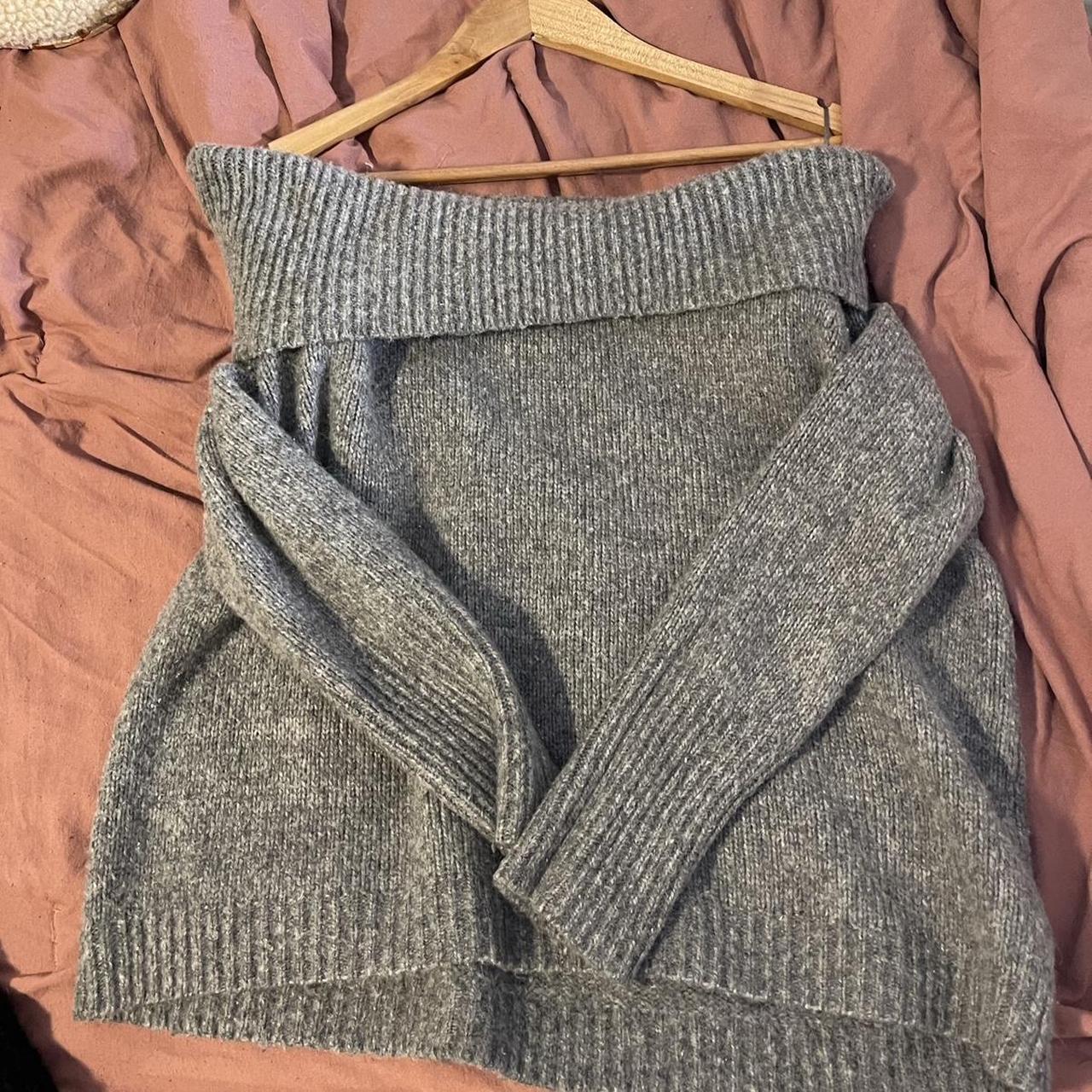 Djerf Avenue Women S Grey Jumper Depop