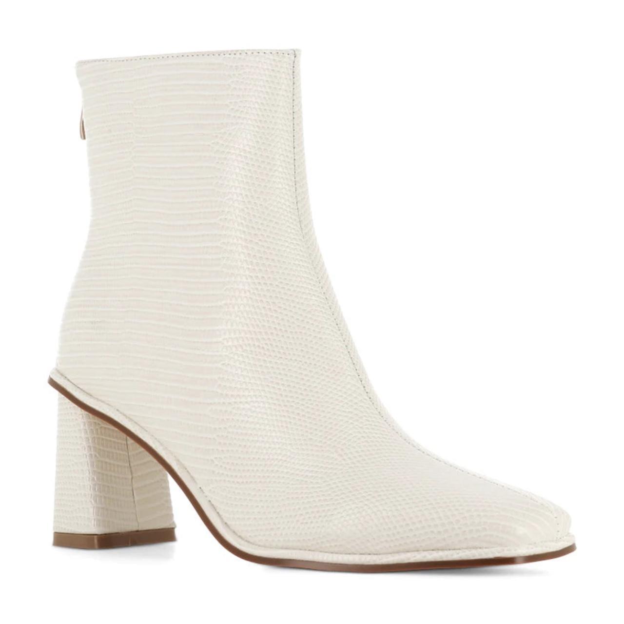 BILLINI quinnie boot - bone scale like new, never... - Depop