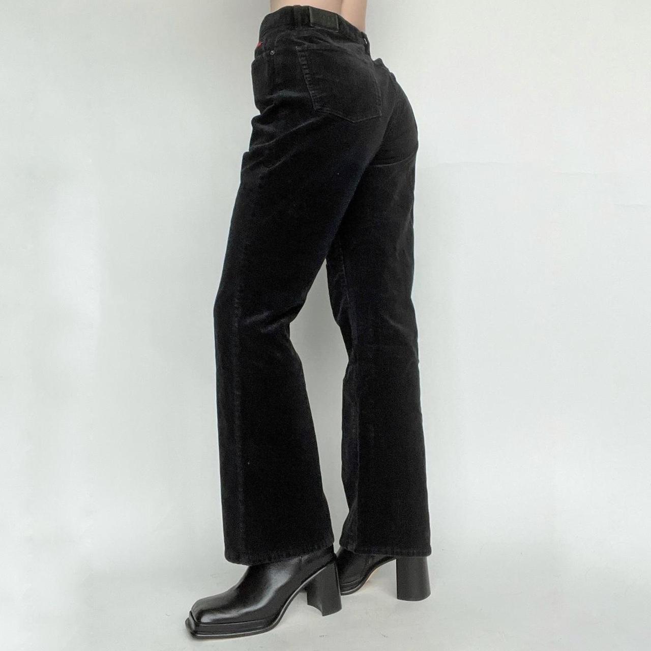 Chaps Women's Black Trousers Depop