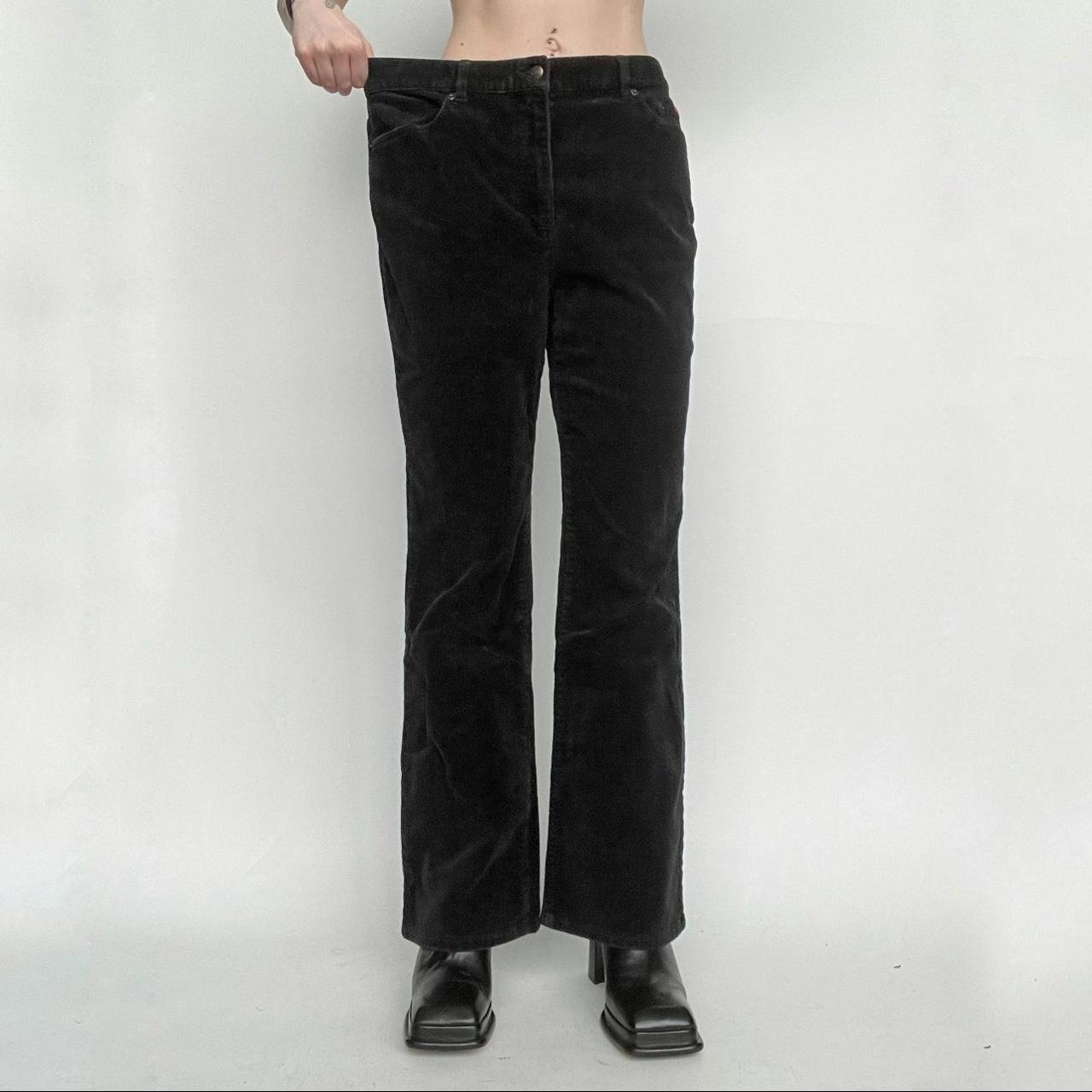 Chaps Women's Black Trousers Depop