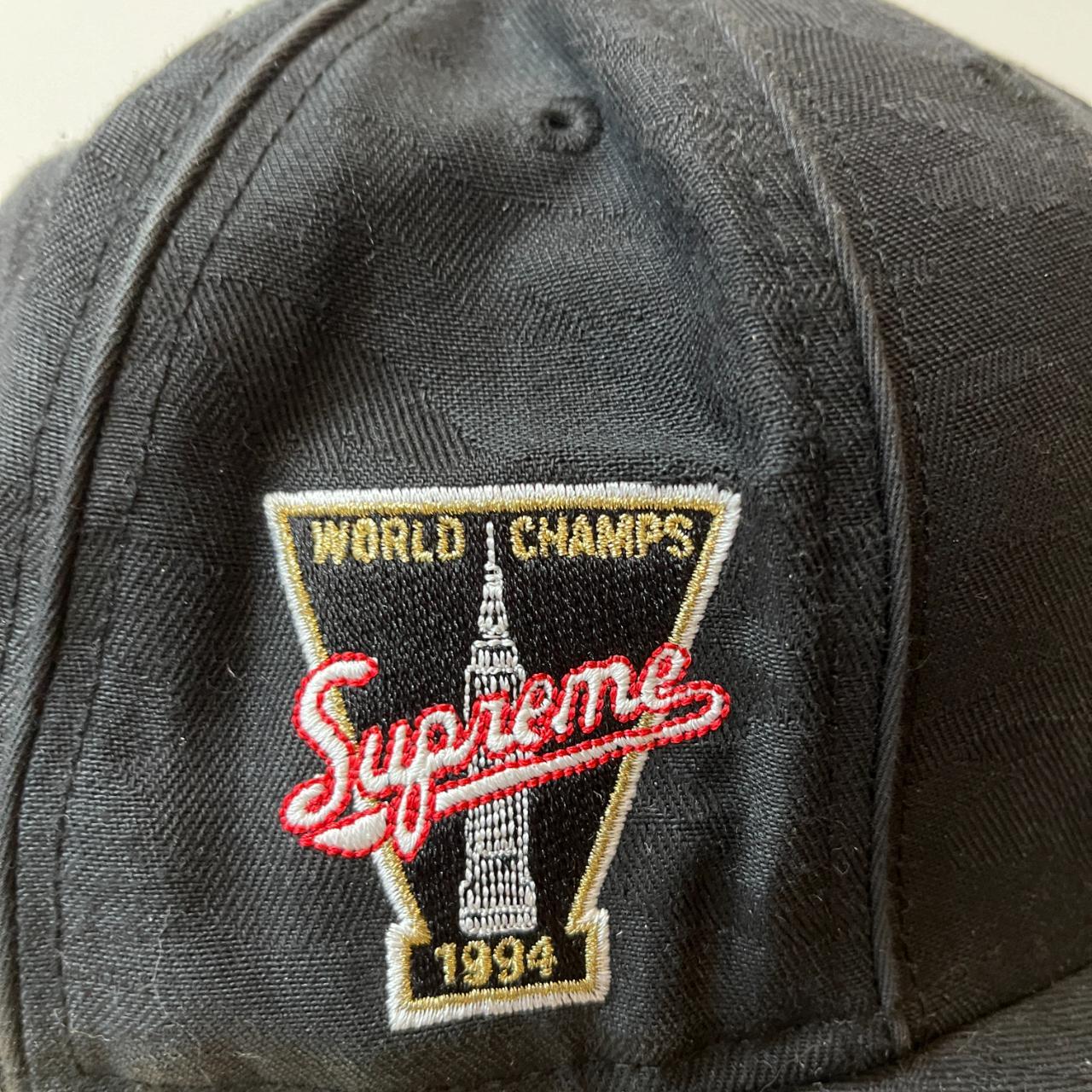 Supreme Bone Classic Logo 6-Panel Black - FW18 - US