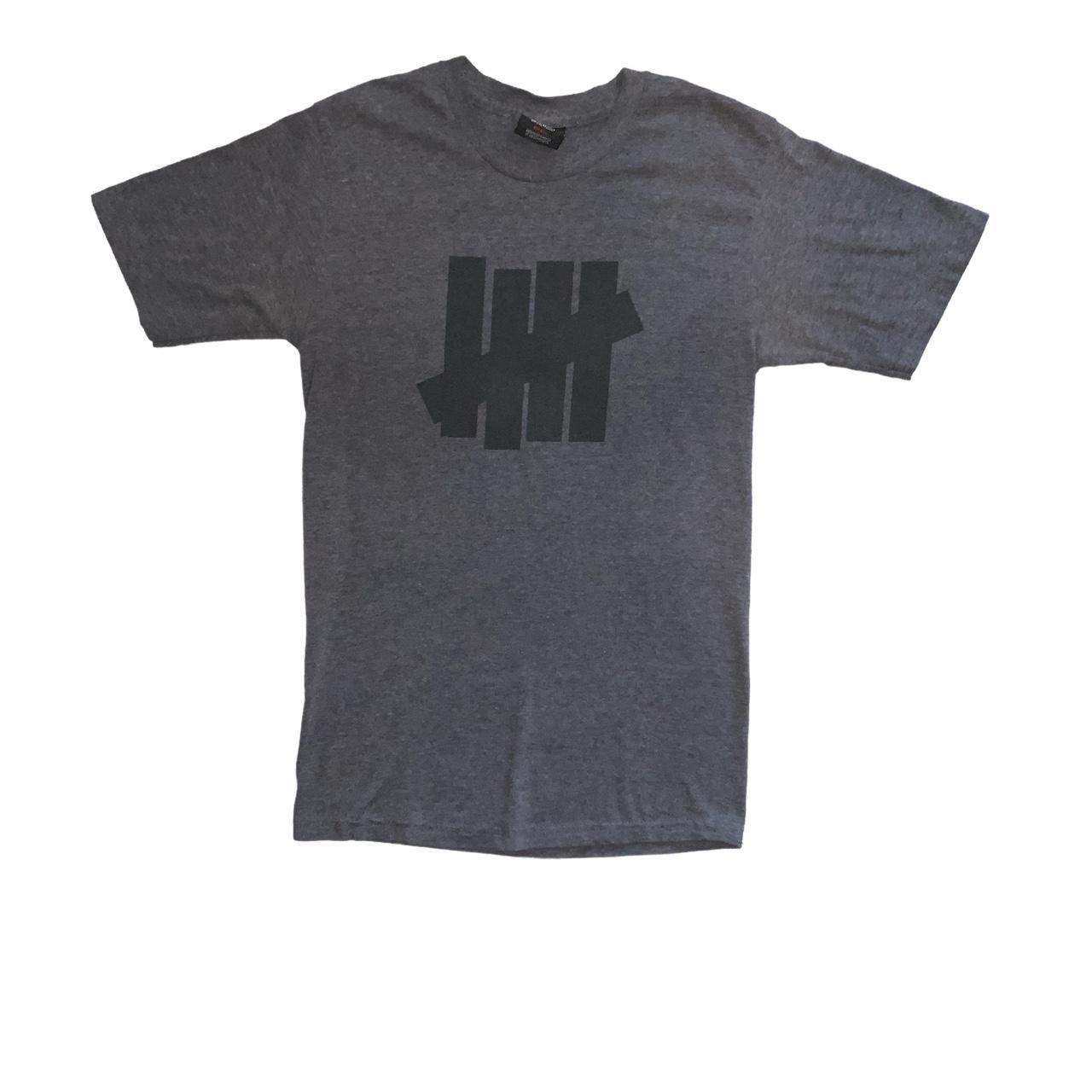 Undefeated Men's T-Shirt - Black - S