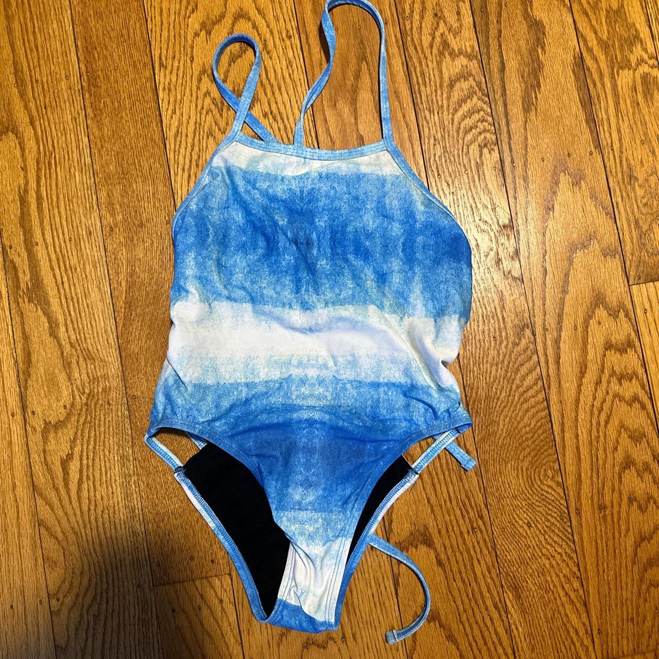 Jolyn One Piece Tie Back Size 26 Depop