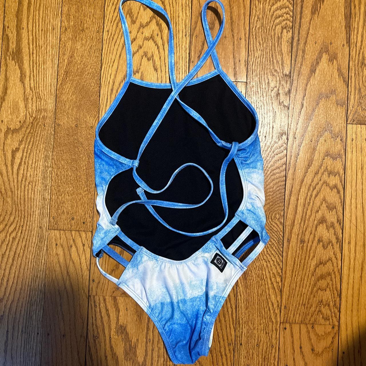 Jolyn One Piece Tie Back Size 26 Depop