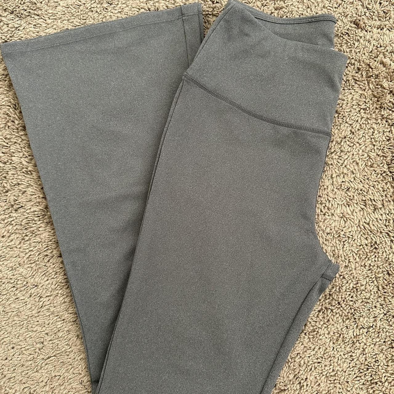 HIIT Active Wear Leggings Sz S Grey Black Ribbed - Depop