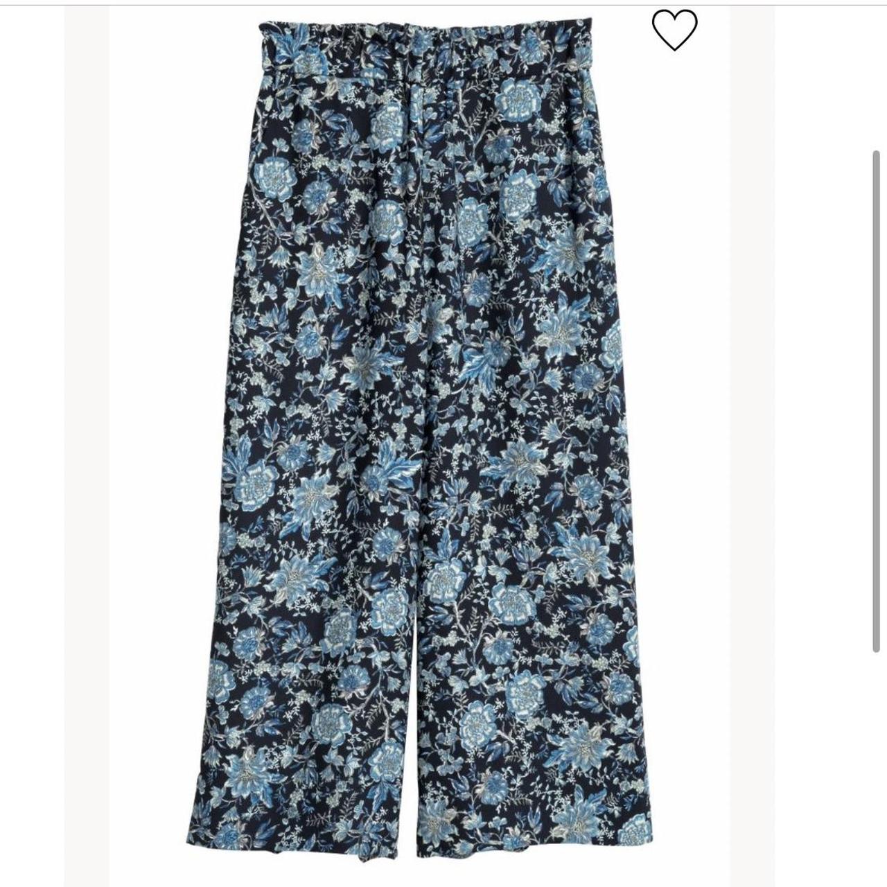 H&M blue floral wide leg culottes. Size 10. Free... - Depop