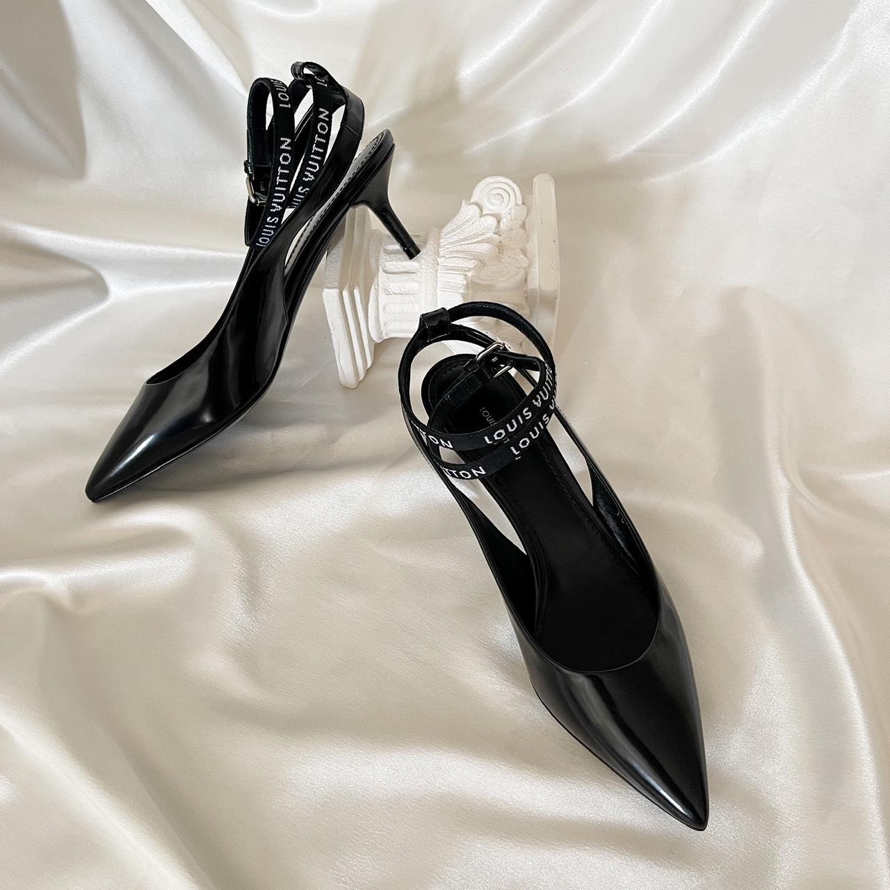 Louis Vuitton ブラックレザー ハイヒール Vintage black Louis Vuitton patent leather sling | Depop