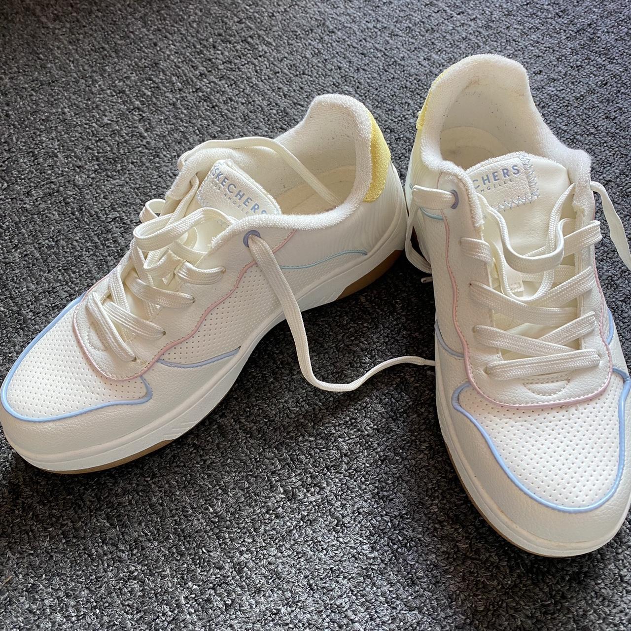 skechers upbeats tracers sneaker
