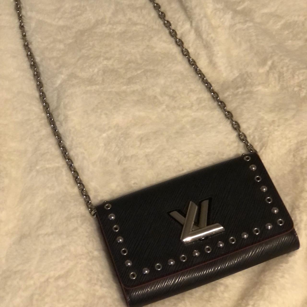 DO NOT BUY HAS BEEN SOLD Louis Vuitton Bag in - Depop