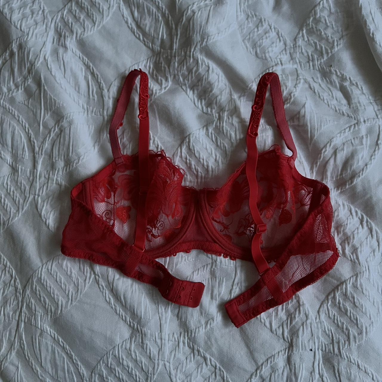 Stunning coral coloured Simone Perele bra - size 34C ️ - Depop