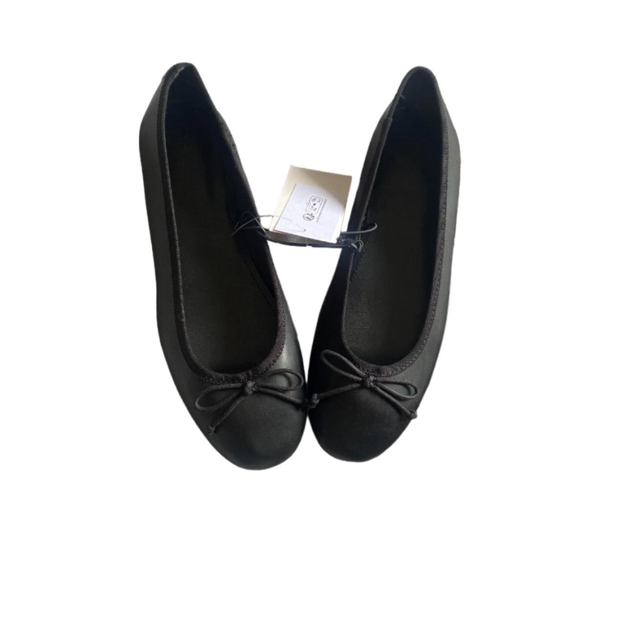 black ballet pumps size 6 brand new w tags instant... Depop