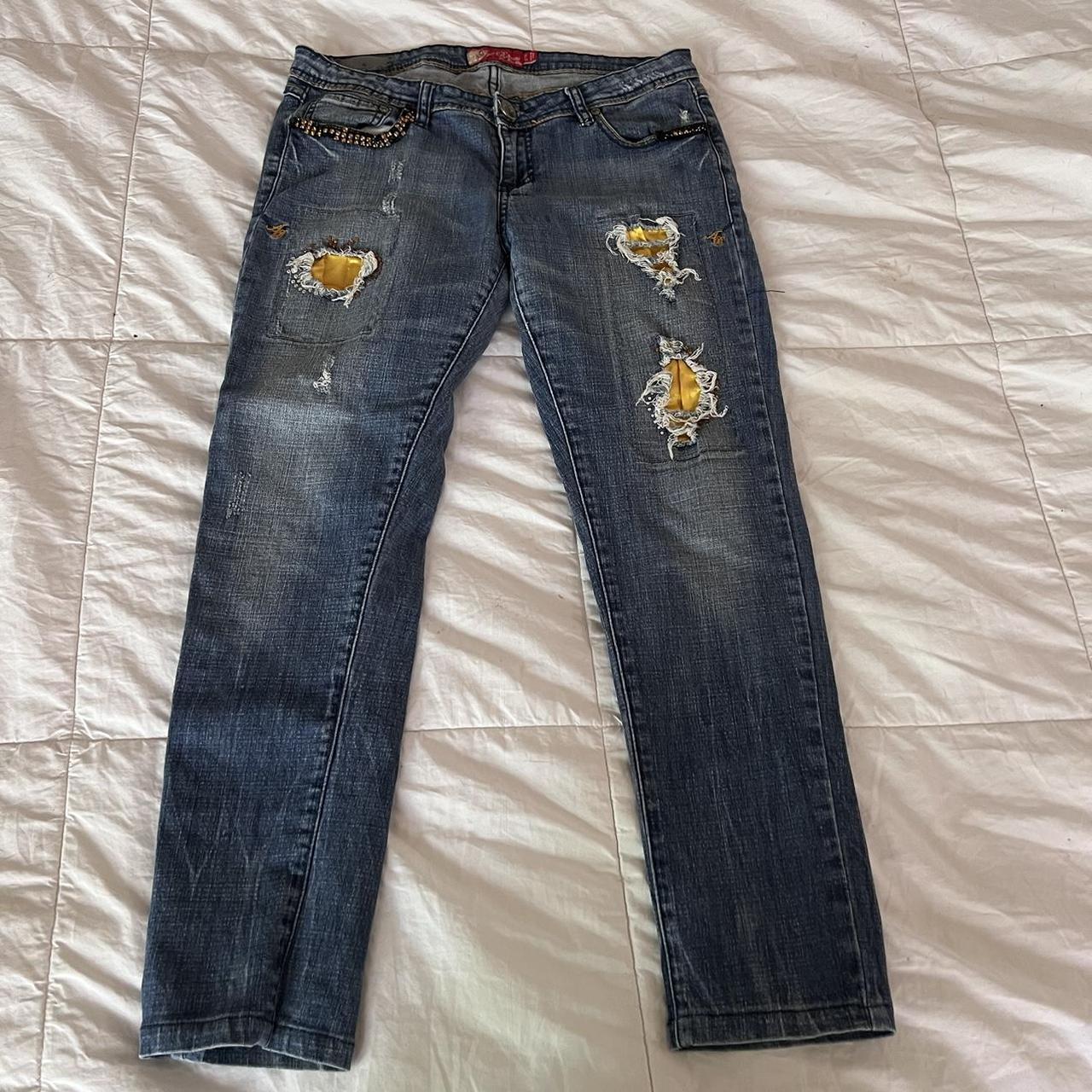 90s Apple bottom low rise jeans does have some... - Depop