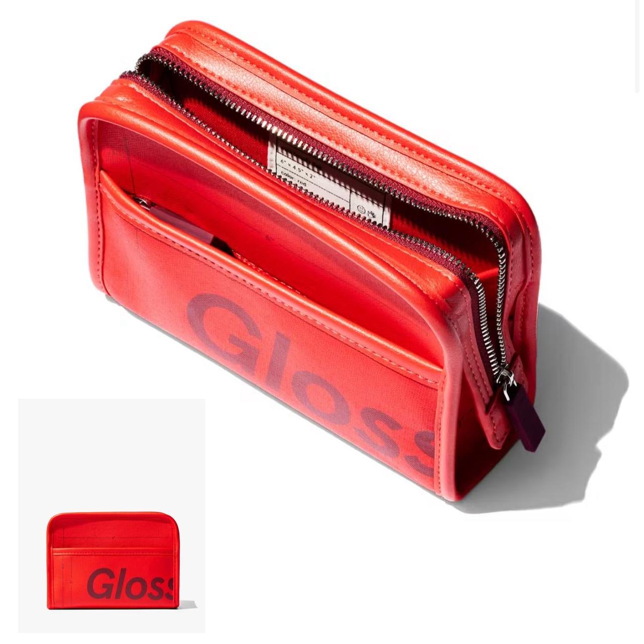 ショルダーバッグ・ポシェット Glossier Duffle Bag Duffle Bag – Glossier