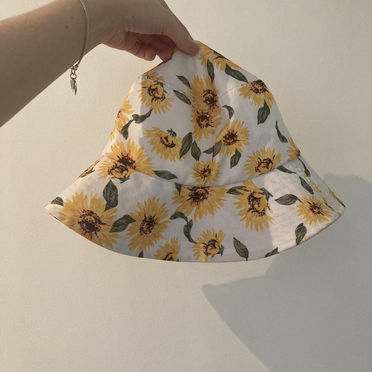 Sportsgirl sunflower bucket hat x Depop