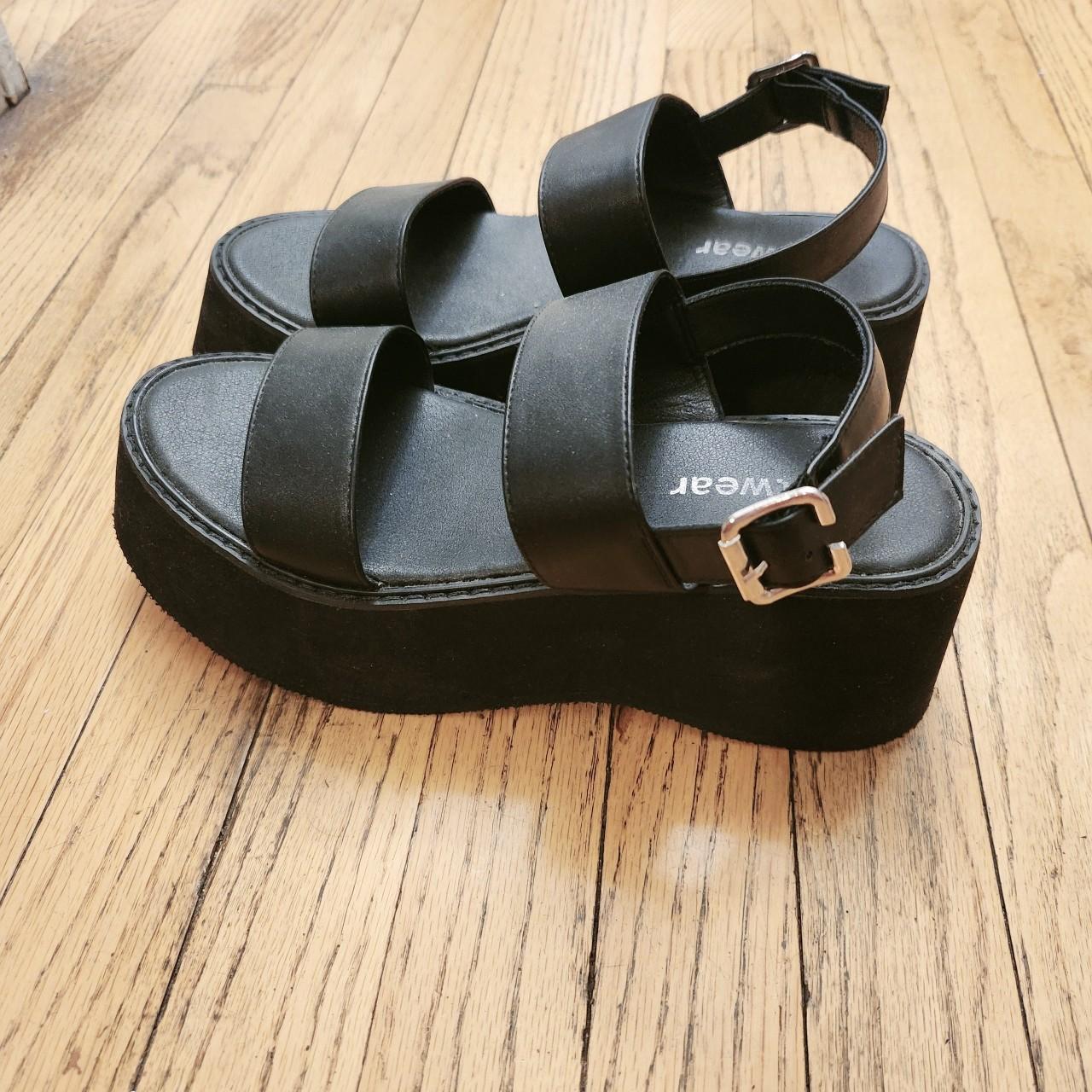 Koi footwear best sale platform sandals