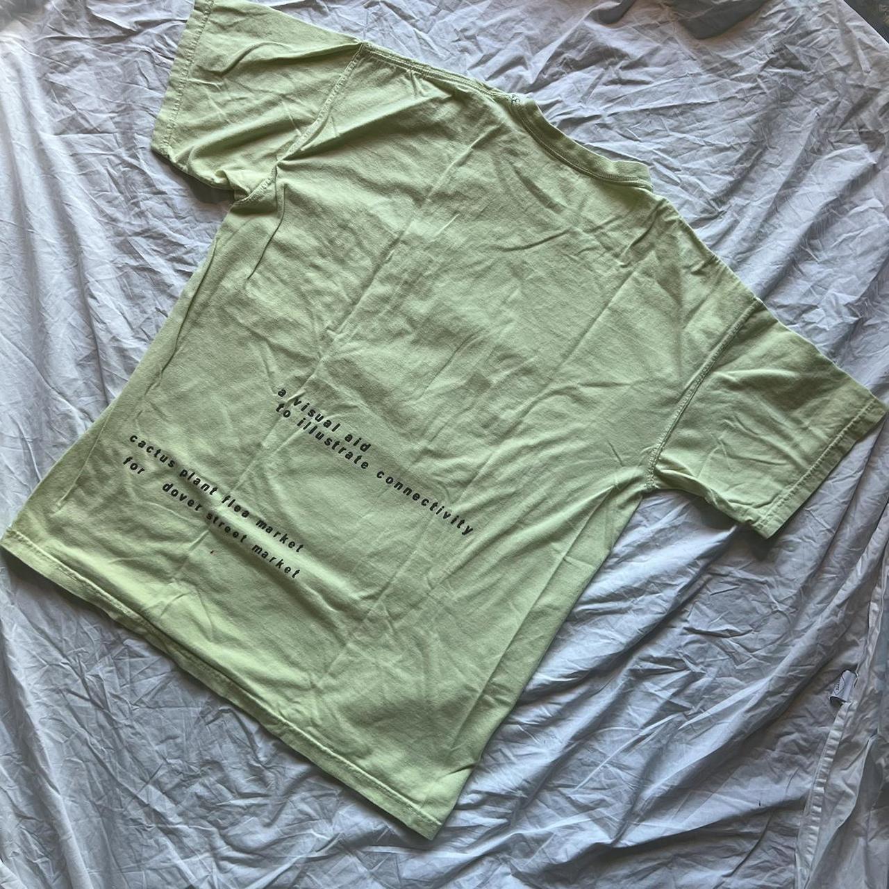 Dover Street Market Men's Green T-shirt (3)