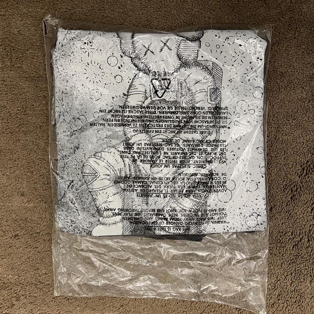 Kaws Men's Black T-shirt (2)