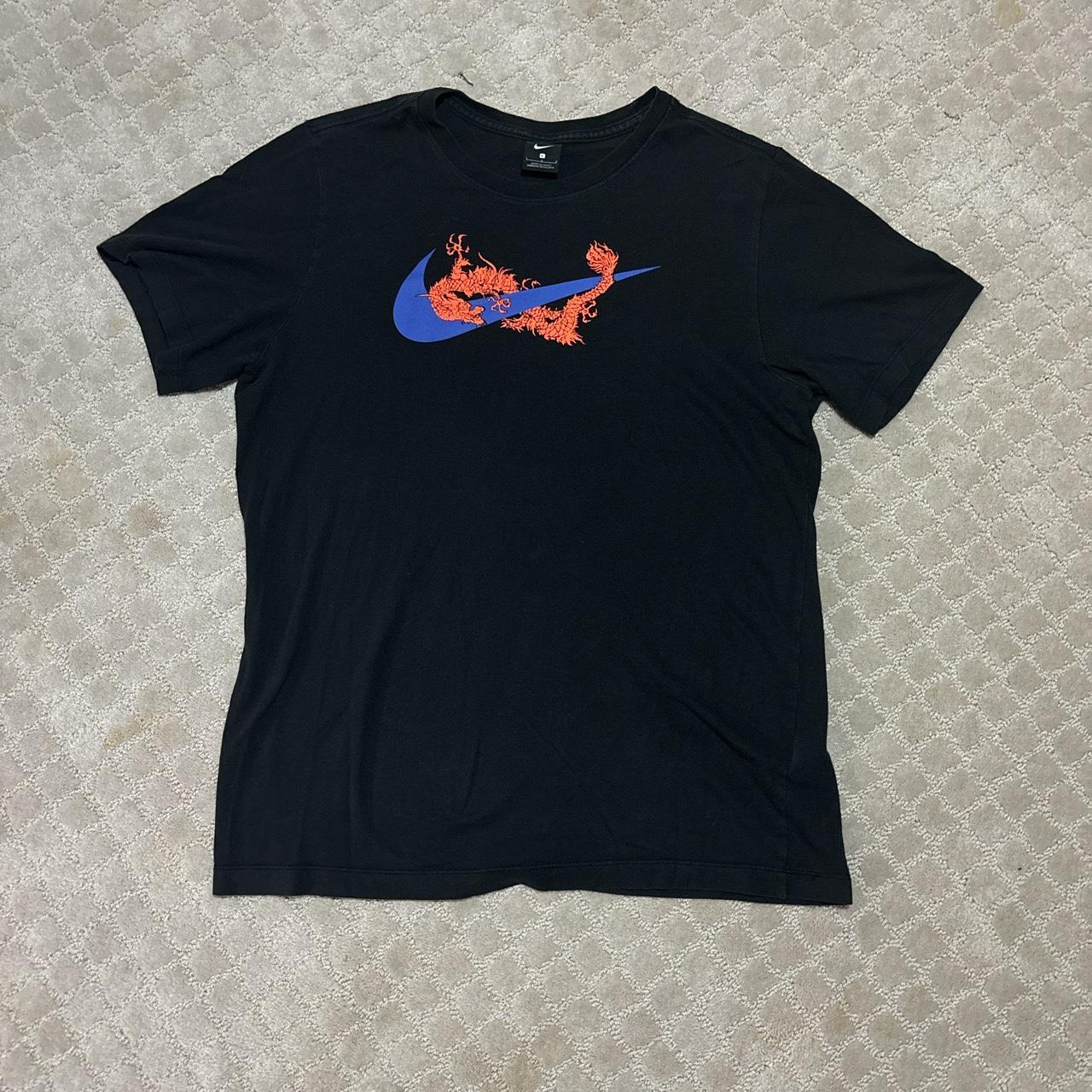 🐉🗻Nike neon dragon athletic tshirt #nike #dragon #y2k Depop