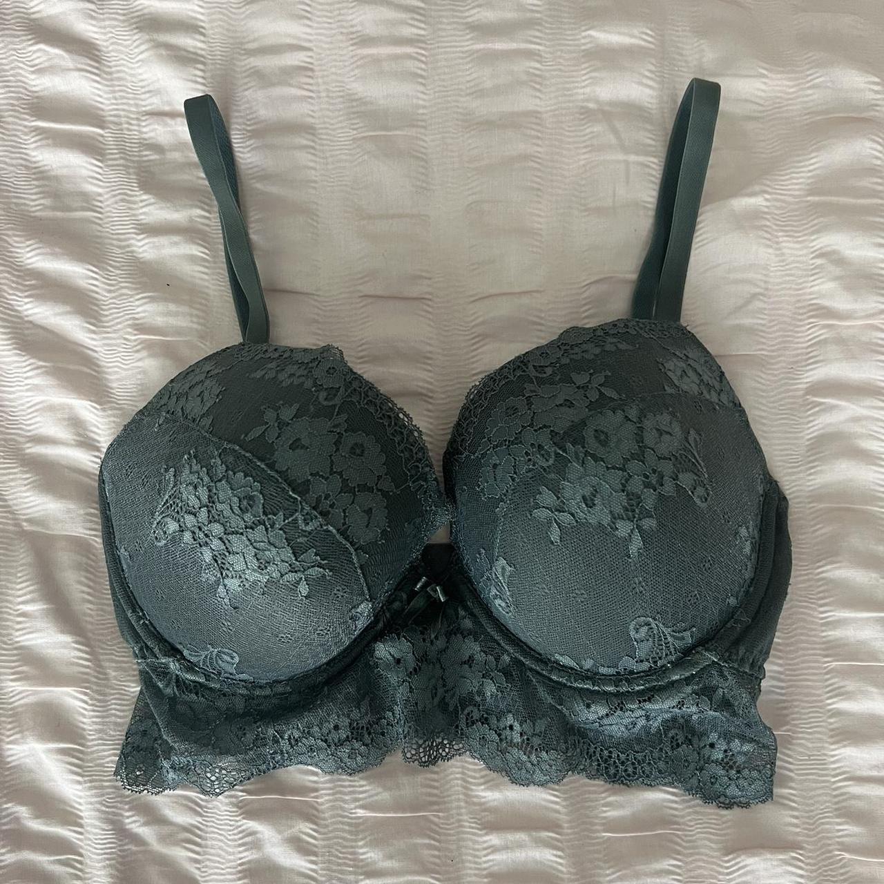 Lace bras n things padded bra 💚 Size 12DD, true to... - Depop