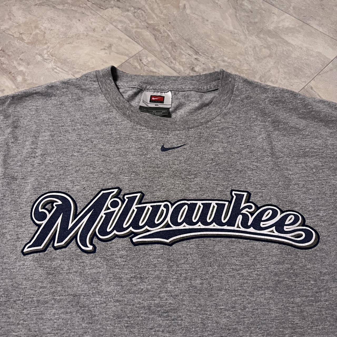 Vintage Y2K Milwaukee Brewers Nike Center Swoosh T - Depop