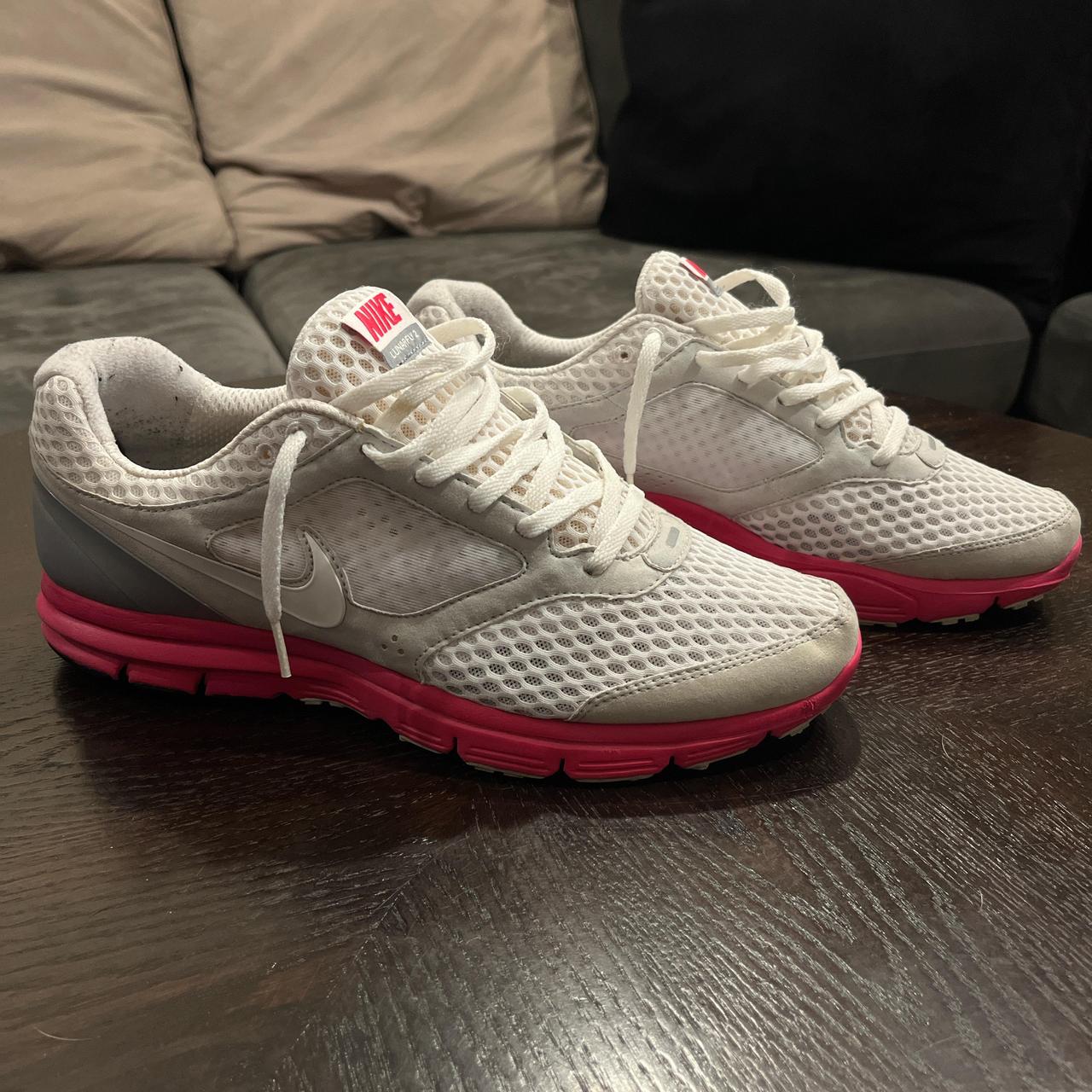 VTG 2011 Nike Lunarfly 2 White Hot Pink Midsole Depop