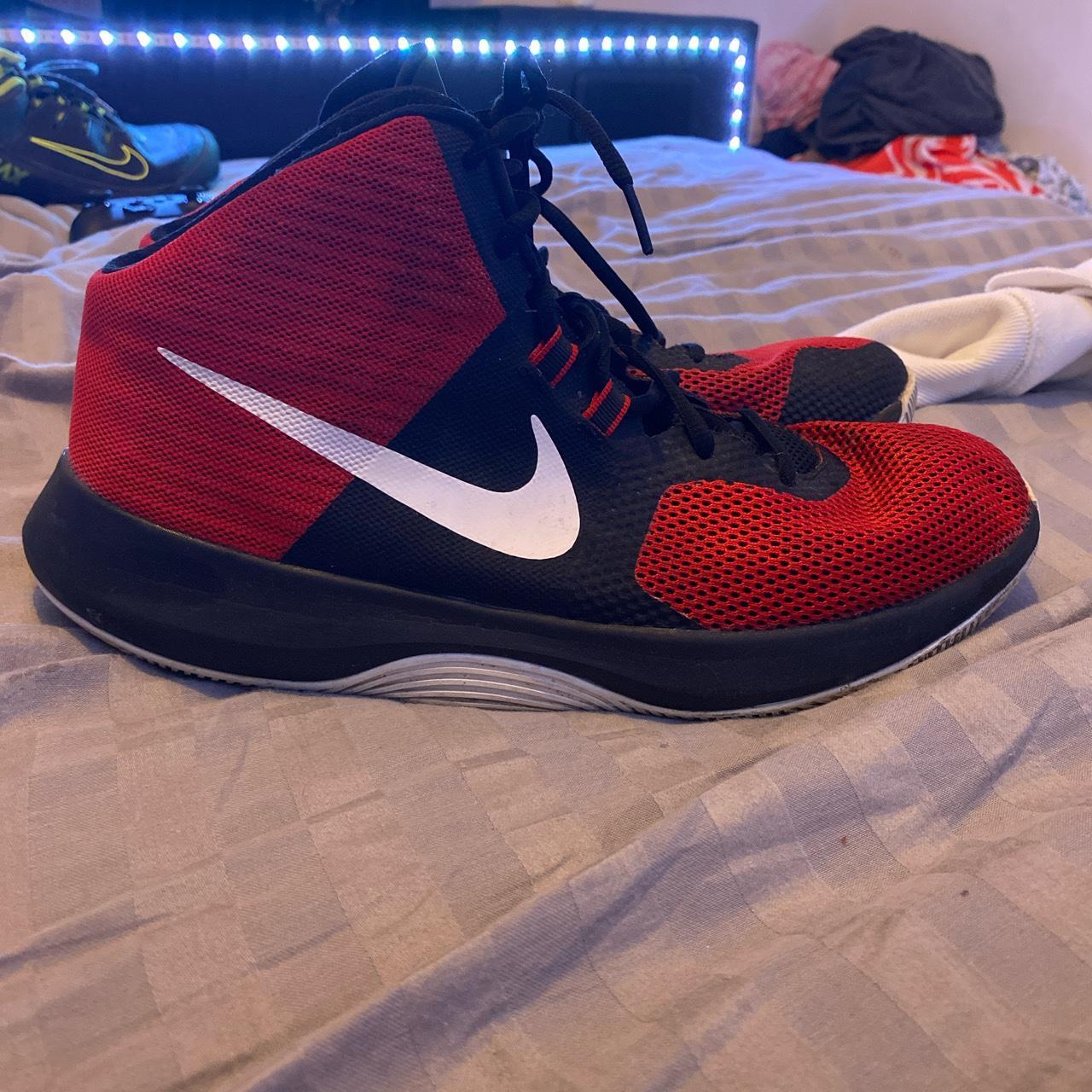 mens red trainers nike