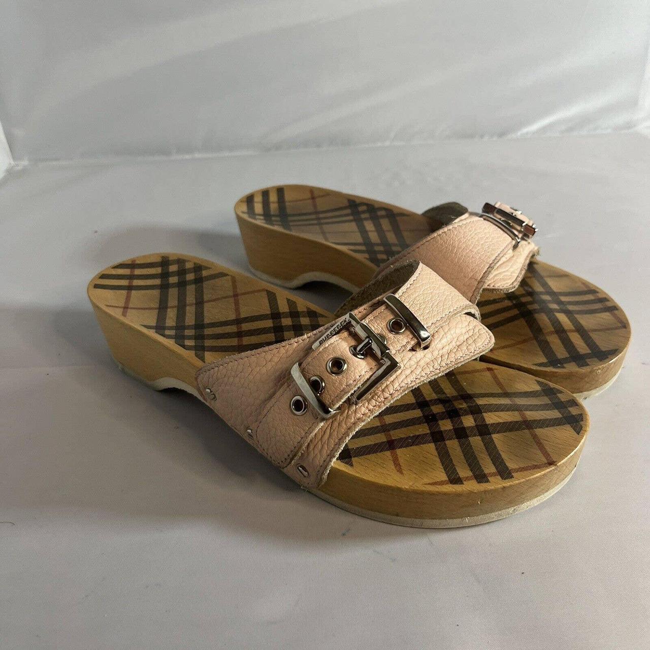 Burberry Women's Black Sandals | Depop