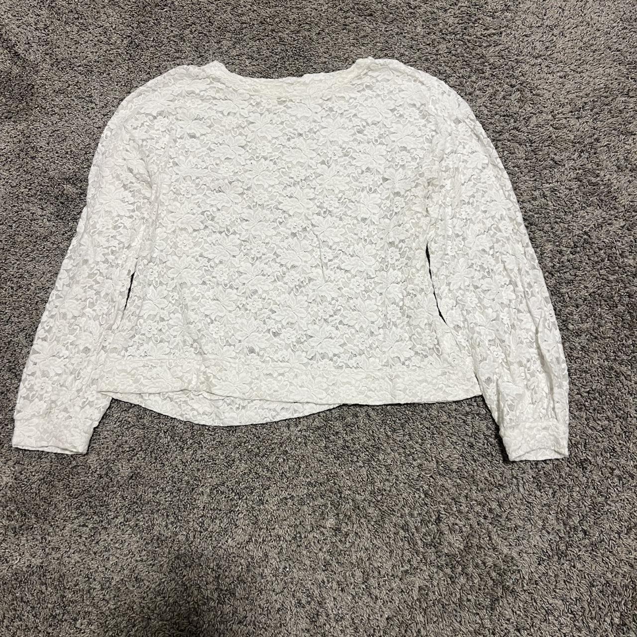 item listed by depoppinmycollar