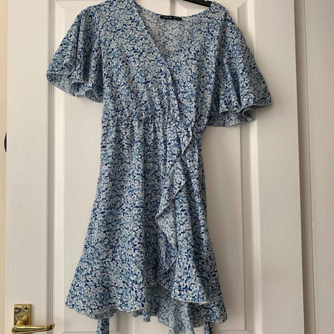 Shein blue floral wrap style dress Size petite S - Depop