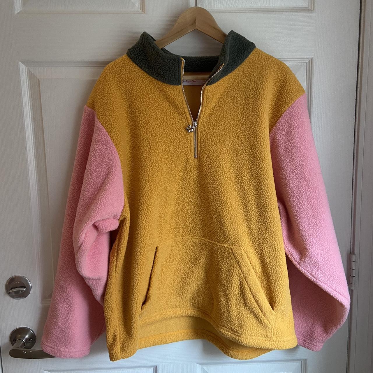 lisa says gah evelynn pullover! (2xl) this is a... - Depop