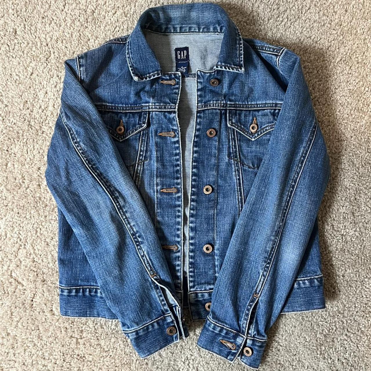 Vintage Gap Jean Jacket Labeled size medium Fits... - Depop